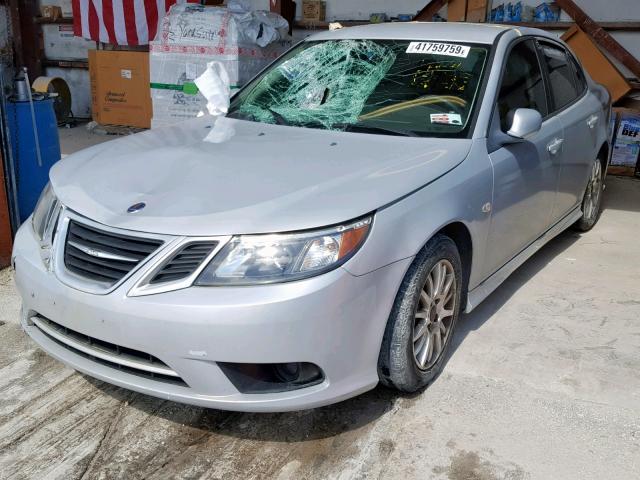 YS3FA4CYXA1609827 - 2010 SAAB 9-3 2.0T SILVER photo 2