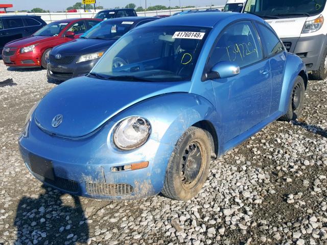3VWPG3AG3AM000528 - 2010 VOLKSWAGEN NEW BEETLE ლურჯი ფოტო 2