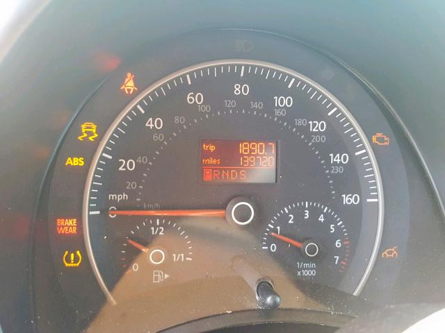 3VWPG3AG3AM000528 - 2010 VOLKSWAGEN NEW BEETLE ლურჯი ფოტო 8