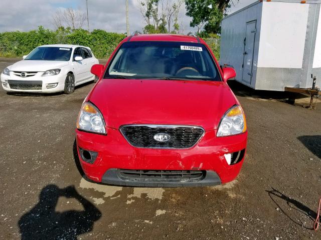 KNAHH8A83C7406569 - 2012 KIA RONDO RED photo 9