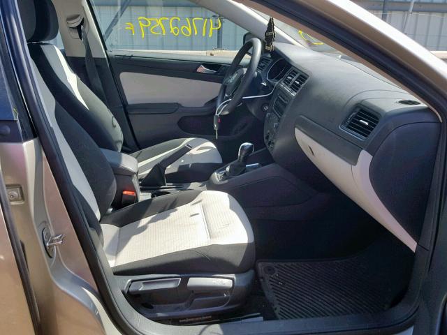 3VW2K7AJ1FM221175 - 2015 VOLKSWAGEN JETTA BASE SILVER photo 5