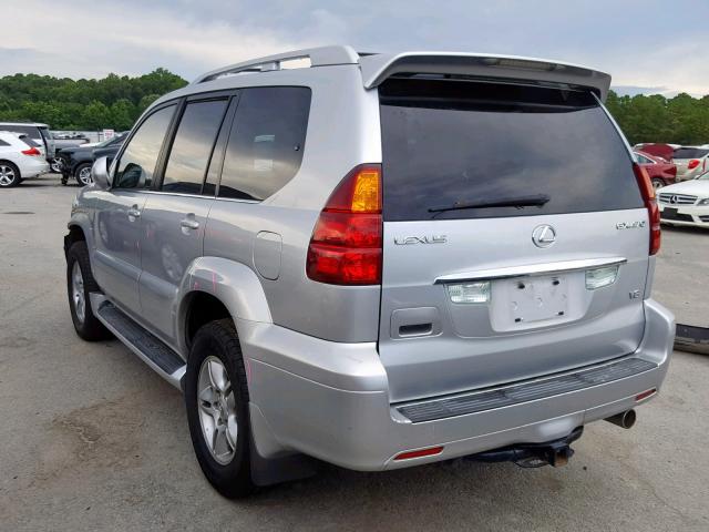 JTJBT20X670138951 - 2007 LEXUS GX 470 SILVER photo 3