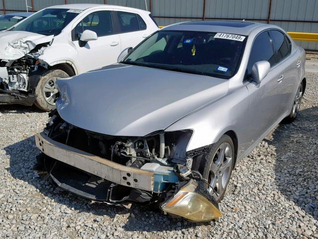 JTHBK262472039520 - 2007 LEXUS IS 250 SILVER photo 2