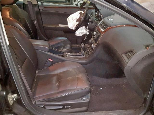 1G1ZE5E78A4152641 - 2010 CHEVROLET MALIBU LTZ შავი ფოტო 5