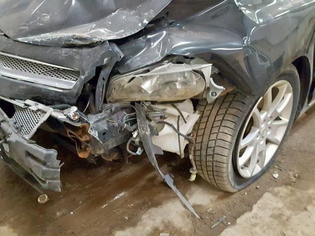 1G1ZE5E78A4152641 - 2010 CHEVROLET MALIBU LTZ შავი ფოტო 9