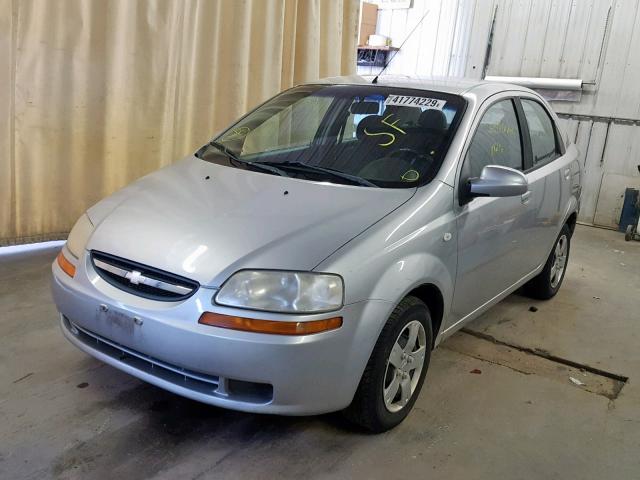 KL1TD56626B524149 - 2006 CHEVROLET AVEO BASE Gümüş foto 2