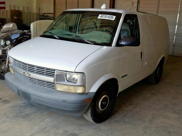 1GCDM19WXXB177527 - 1999 CHEVROLET ASTRO WHITE photo 2