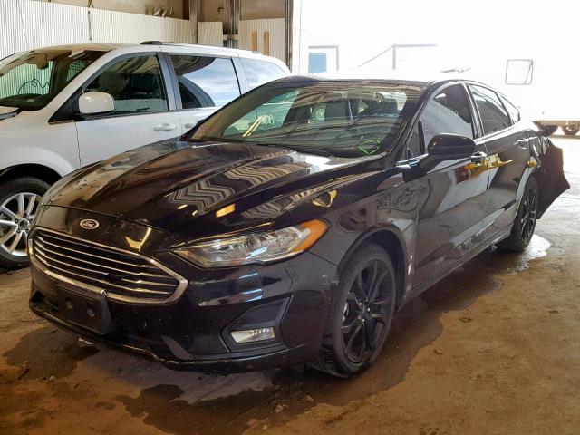 3FA6P0T9XKR114385 - 2019 FORD FUSION SE BLACK photo 2