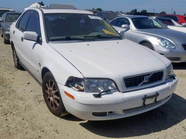 YV1VS27524F099320 - 2004 VOLVO S40 1.9T WHITE photo 1