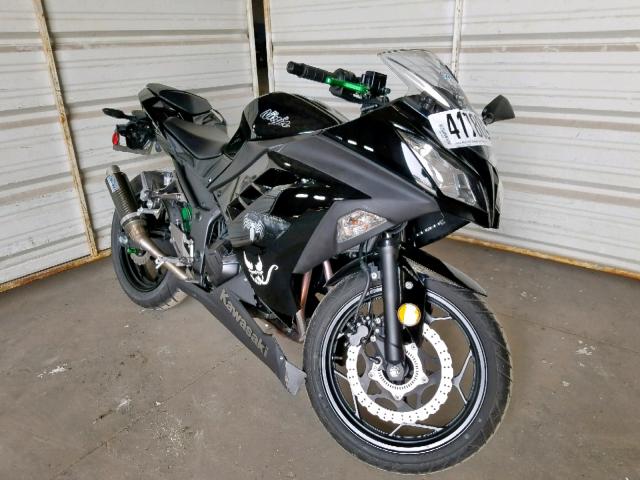 JKAEX8B16EA002563 - 2014 KAWASAKI EX300 B BLACK photo 1