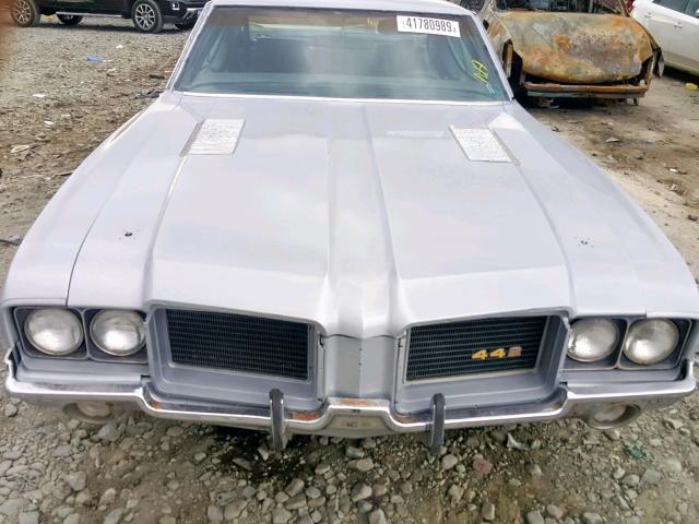 3G87H2M142190 - 1972 OLDSMOBILE 442 SILVER photo 7