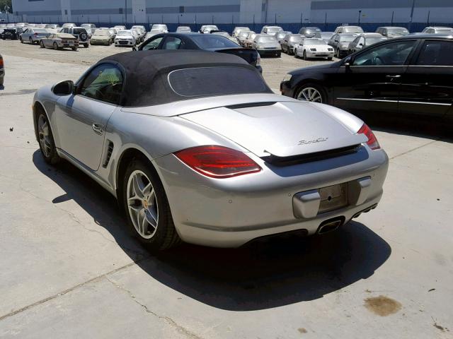 WP0CA29809S710242 - 2009 PORSCHE BOXSTER SILVER photo 3