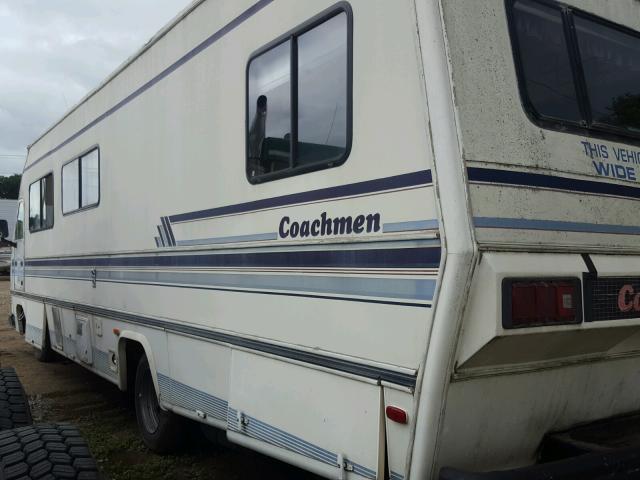 17N53012XKW015206 - 1989 COACH MOTORHOME WHITE photo 3