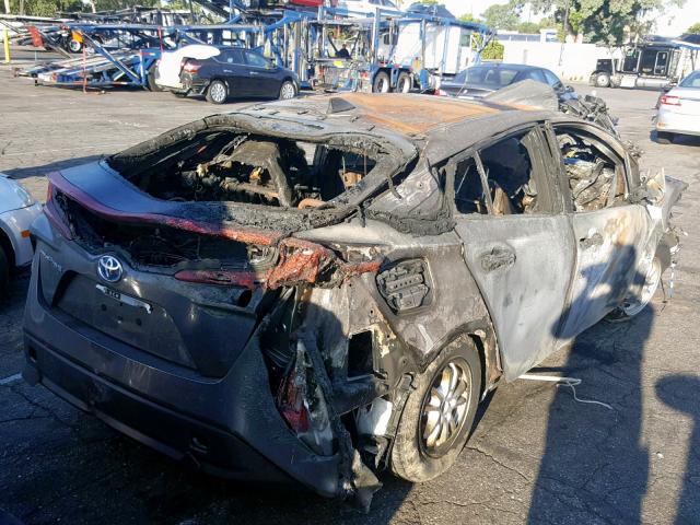 JTDKARFP0H3064581 - 2017 TOYOTA PRIUS PRIM 灰色 照片 4