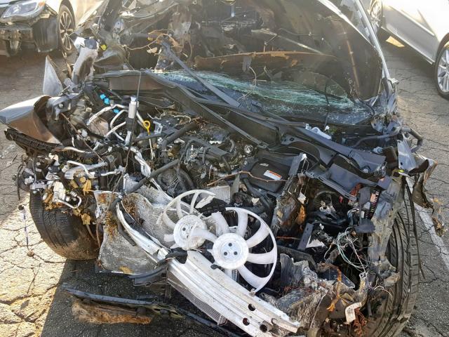 JTDKARFP0H3064581 - 2017 TOYOTA PRIUS PRIM 灰色 照片 7