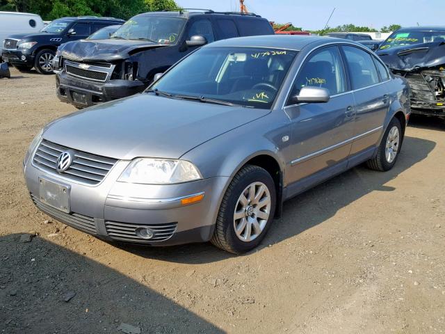 WVWPD63B53P049581 - 2003 VOLKSWAGEN PASSAT GLS GRAY photo 2