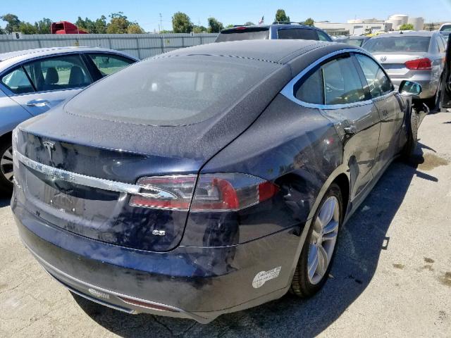 5YJSA1H13EFP31975 - 2014 TESLA MODEL S BLUE photo 4