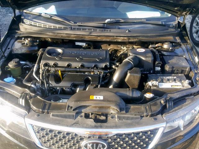 KNAFU5A20D5669628 - 2013 KIA FORTE EX BLACK photo 7