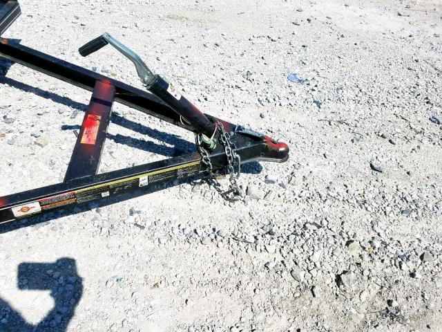 4YMBU1017JT057899 - 2010 UTILITY TRAILER 黑色 照片 8