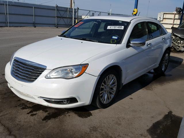 1C3CCBCG2CN222088 - 2012 CHRYSLER 200 LIMITE WHITE photo 2