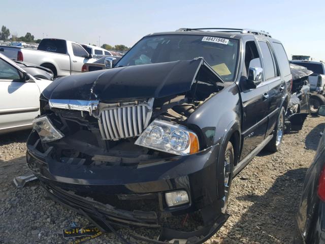 5LMFU27585LJ21708 - 2005 LINCOLN NAVIGATOR BLACK photo 2