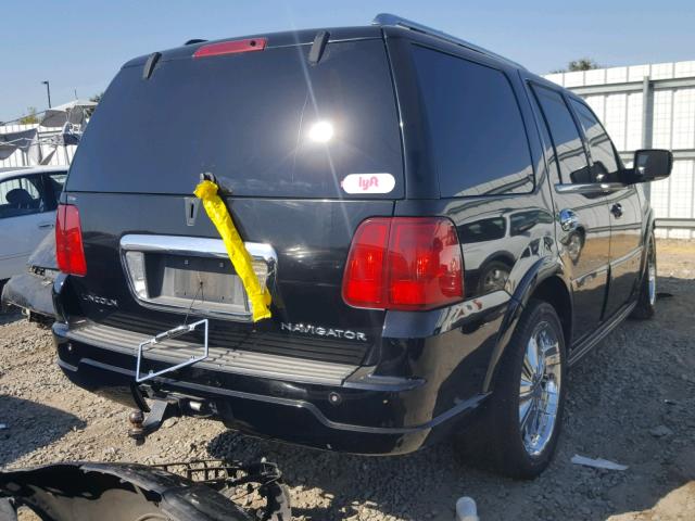 5LMFU27585LJ21708 - 2005 LINCOLN NAVIGATOR BLACK photo 4