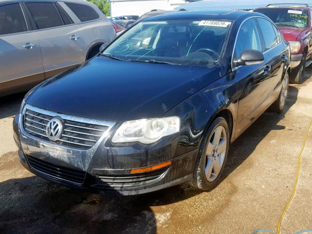 WVWAK73C18P003067 - 2008 VOLKSWAGEN PASSAT KOM BLACK photo 2