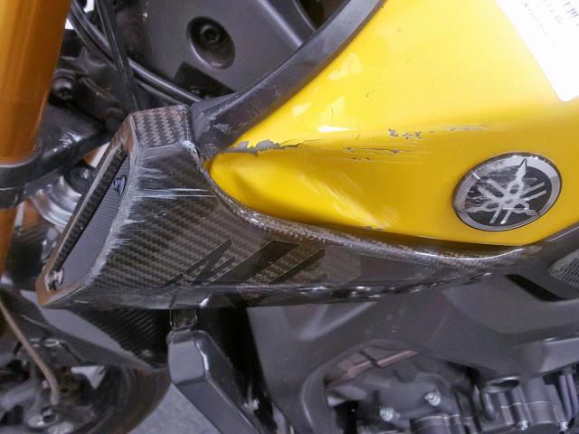 JYARN33EXFA007814 - 2015 YAMAHA FZ09 YELLOW photo 12