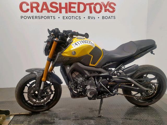 JYARN33EXFA007814 - 2015 YAMAHA FZ09 YELLOW photo 3