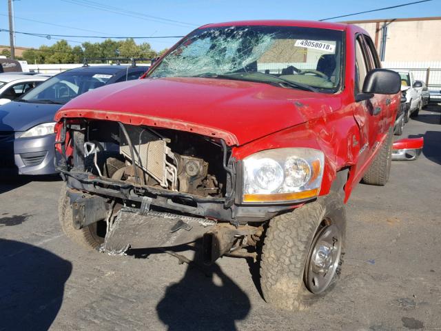 1D7KS28C76J175173 - 2006 DODGE RAM 2500 S RED photo 2