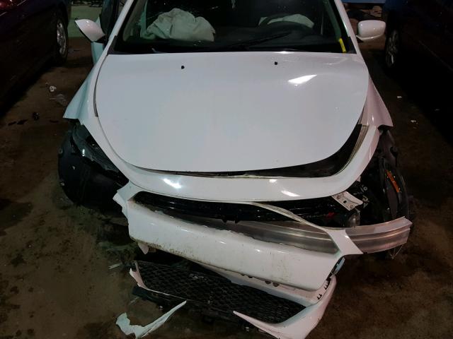 1C3CDFBB8FD275317 - 2015 DODGE DART SXT WHITE photo 7