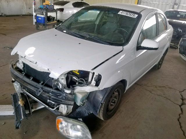 KL1TD5DE6BB147085 - 2011 CHEVROLET AVEO LS WHITE photo 2