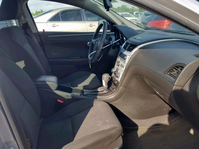 1G1ZC5E09CF118269 - 2012 CHEVROLET MALIBU 1LT 银色 照片 5