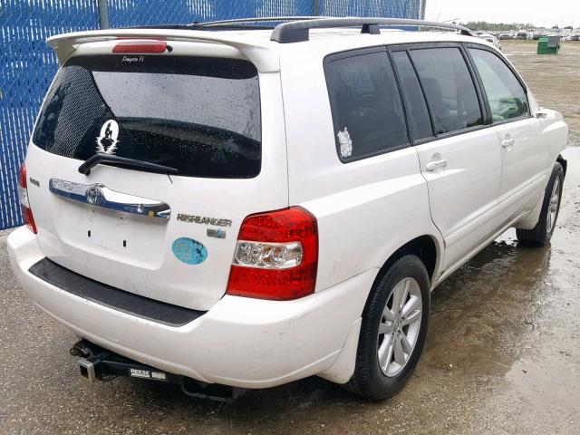 JTEDW21A060006100 - 2006 TOYOTA HIGHLANDER WHITE photo 4