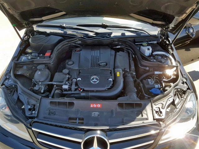 WDDGJ4HB5DG006615 - 2013 MERCEDES-BENZ C 250 BLACK photo 7