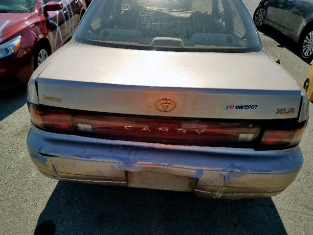 4T1SK13E3RU864946 - 1994 TOYOTA CAMRY XLE GOLD photo 9