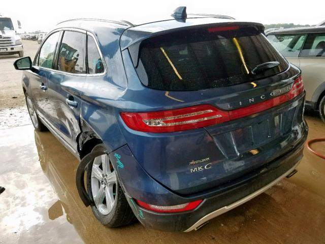 5LMCJ1C99JUL33259 - 2018 LINCOLN MKC PREMIE BLUE photo 3