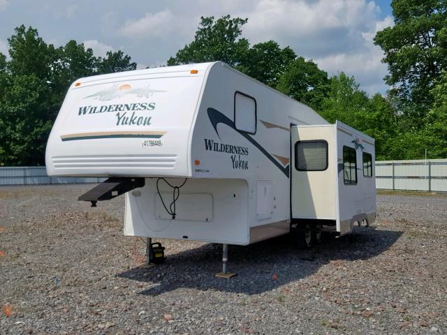 1ED2S272044003782 - 2004 WILD 5TH WHEEL WHITE photo 2