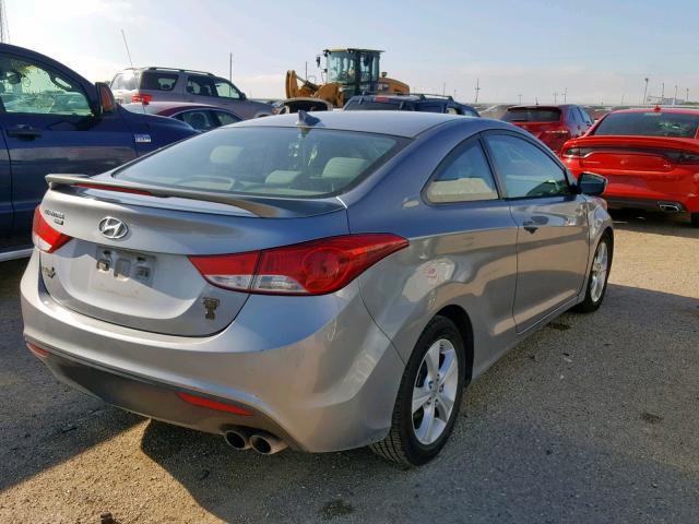 KMHDH6AE8DU013225 - 2013 HYUNDAI ELANTRA CO SILVER photo 4