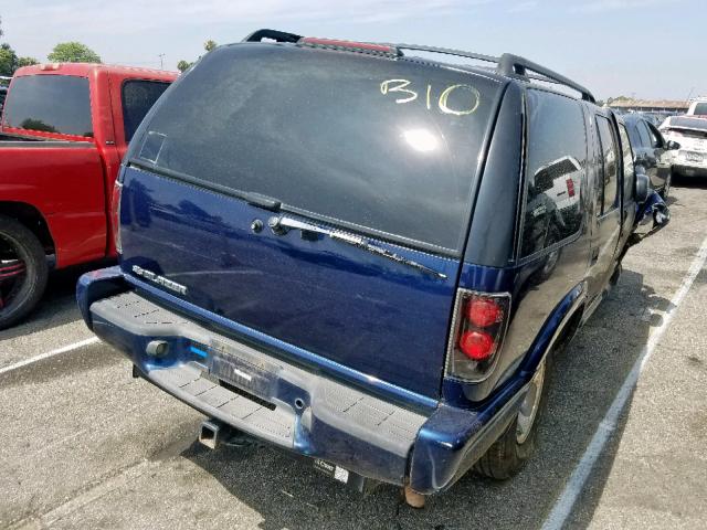 1GNCS13X94K105871 - 2004 CHEVROLET BLAZER BLUE photo 4