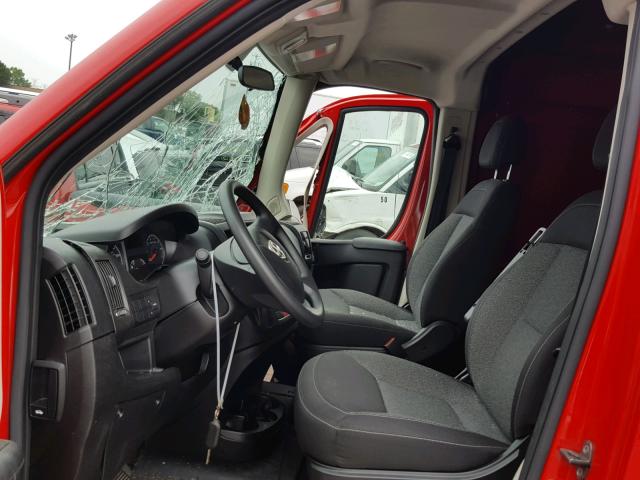 3C6URVHG0HE522496 - 2017 RAM PROMASTER 红色 照片 5