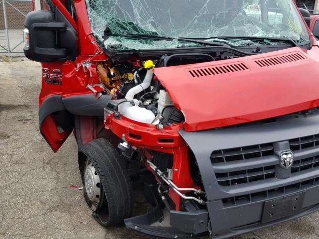 3C6URVHG0HE522496 - 2017 RAM PROMASTER 红色 照片 9