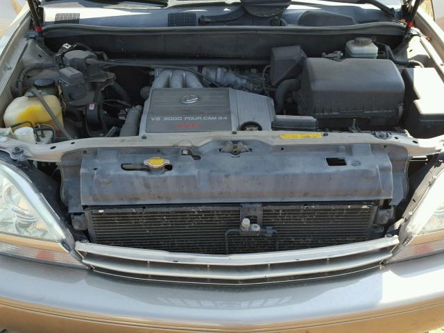 JTJHF10U230310338 - 2003 LEXUS RX 300 TAN photo 7