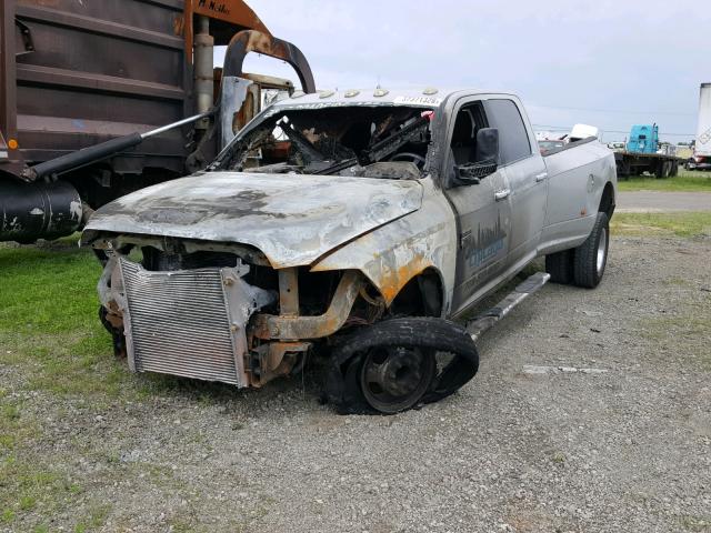 3D73Y4CL5AG147579 - 2010 DODGE RAM 3500 SILVER photo 2