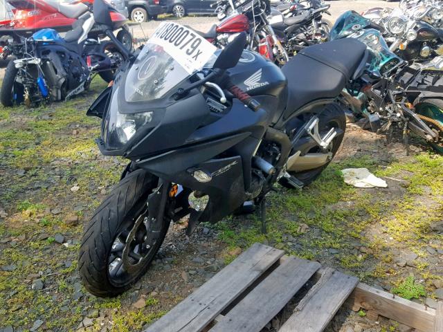 MLHRC740XE5000502 - 2014 HONDA CBR650 F BLACK photo 2