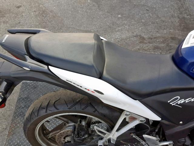 MLHMC4103C5200695 - 2012 HONDA CBR250 R TWO TONE photo 6