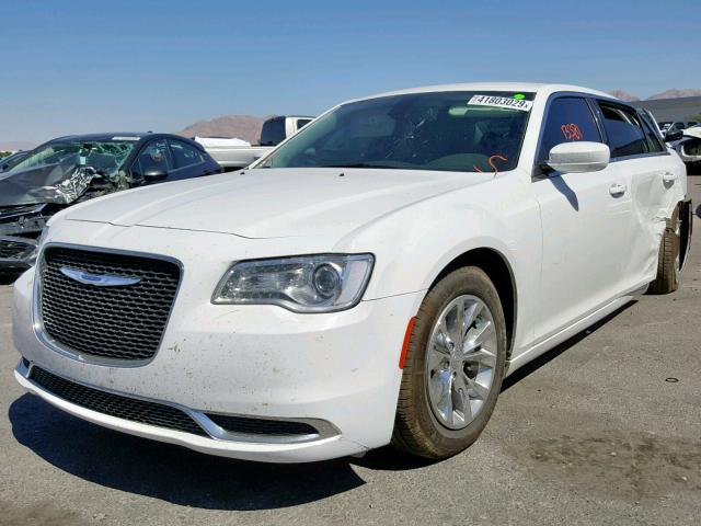 2C3CCAAG8KH565119 - 2019 CHRYSLER 300 TOURIN WHITE photo 2