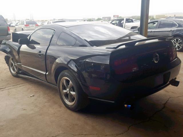 1ZVFT82H555180702 - 2005 FORD MUSTANG GT BLACK photo 3