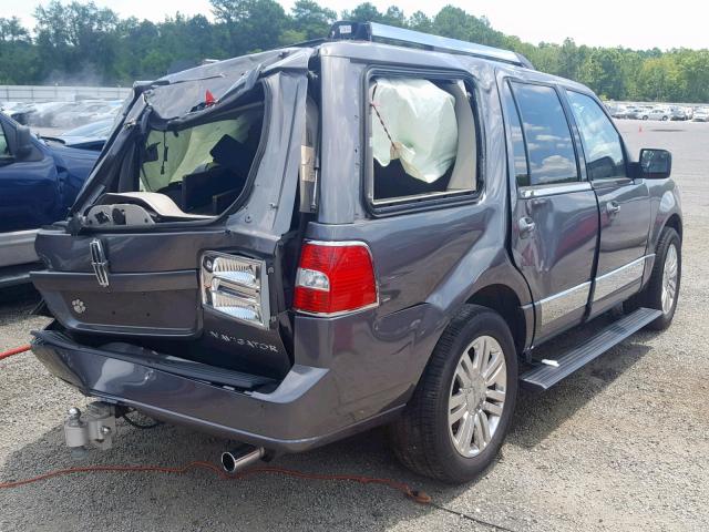 5LMJJ2H52BEJ09670 - 2011 LINCOLN NAVIGATOR ნაცრისფერი ფოტო 4