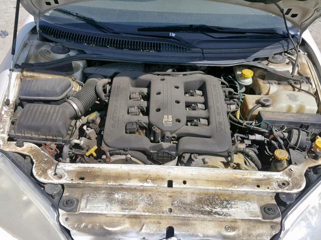 2C3HH56M42H136329 - 2002 CHRYSLER INTREPID E WHITE photo 7